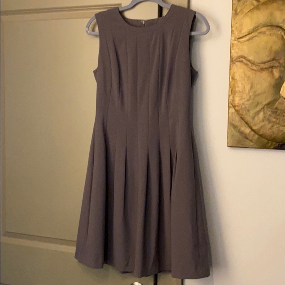 Marc New York Andrew Marc Sz 4 Grey Pleated Dress